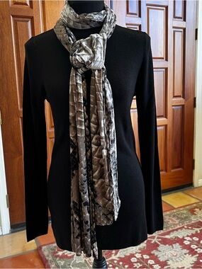 Rectangle 96”x 16” Knit Snakeskin Print Scarf